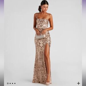 Windsor Gold Sequined Formal Dress